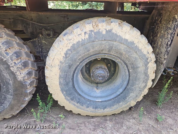 image for item DQ1793 1983 Am General M925  water truck