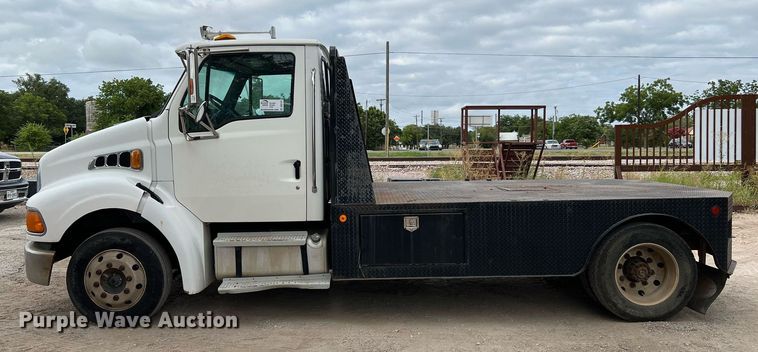image for item DQ2121 2003 Sterling Acterra  flatbed truck