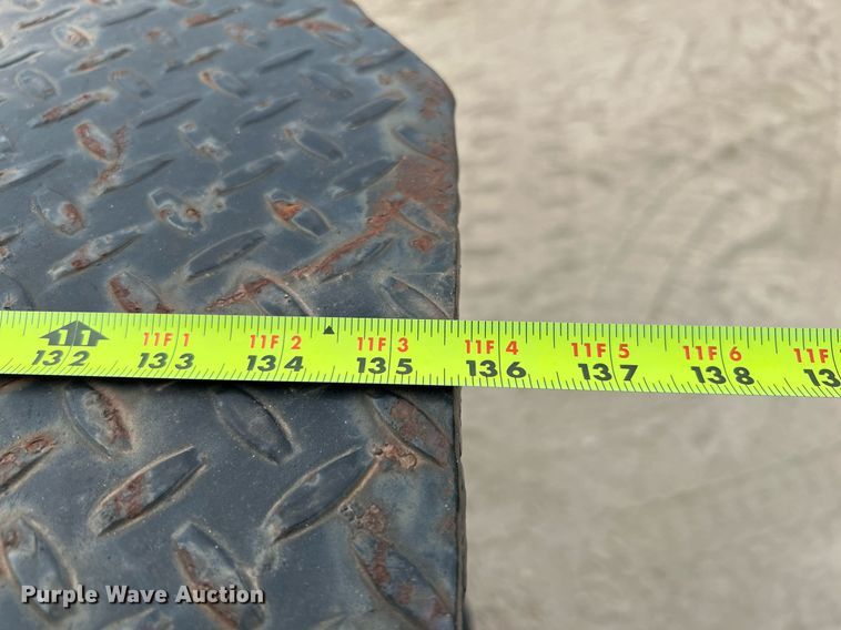 image for item DQ2121 2003 Sterling Acterra  flatbed truck