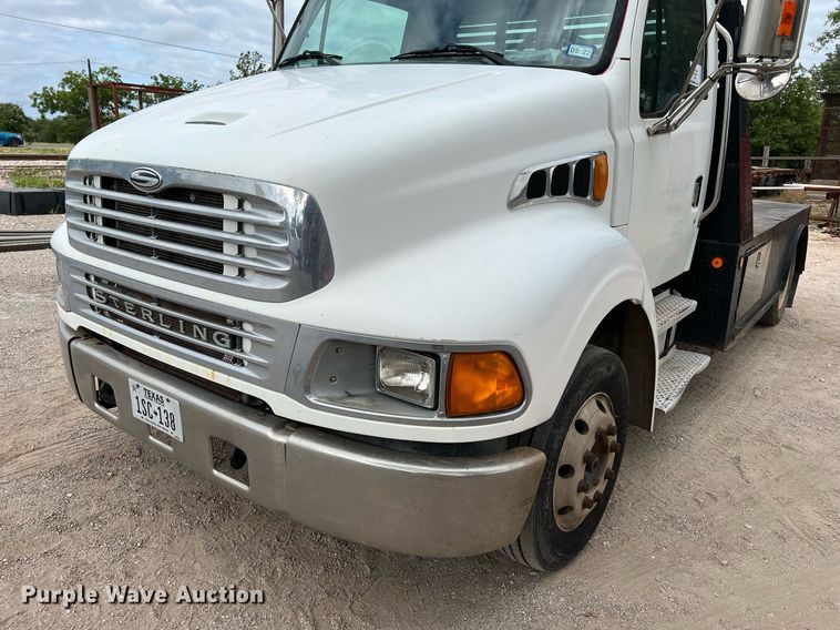 image for item DQ2121 2003 Sterling Acterra  flatbed truck