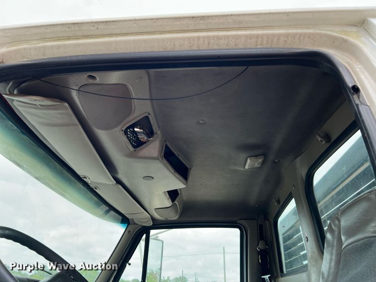 image for item DQ2121 2003 Sterling Acterra  flatbed truck