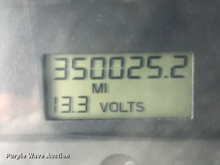 image for item DQ2121 2003 Sterling Acterra  flatbed truck