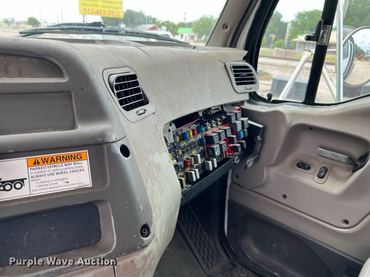 image for item DQ2121 2003 Sterling Acterra  flatbed truck