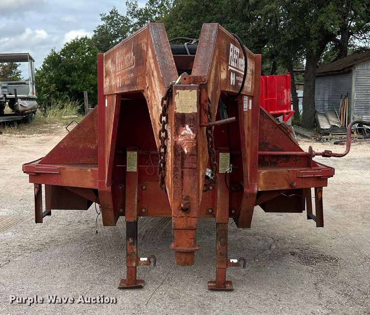 image for item DQ2122 1997 Diamond C Fleetneck  equipment trailer