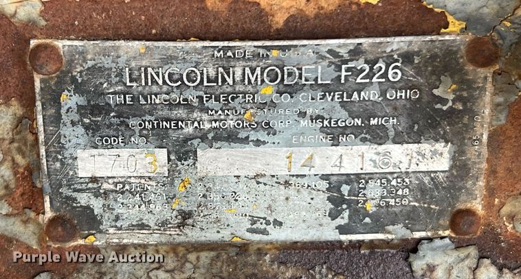 image for item DQ2123 Lincoln SAE-300P-226  welder/generator