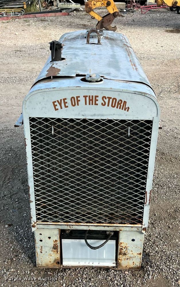 image for item DQ2124 Lincoln SA-200 F-163  welder