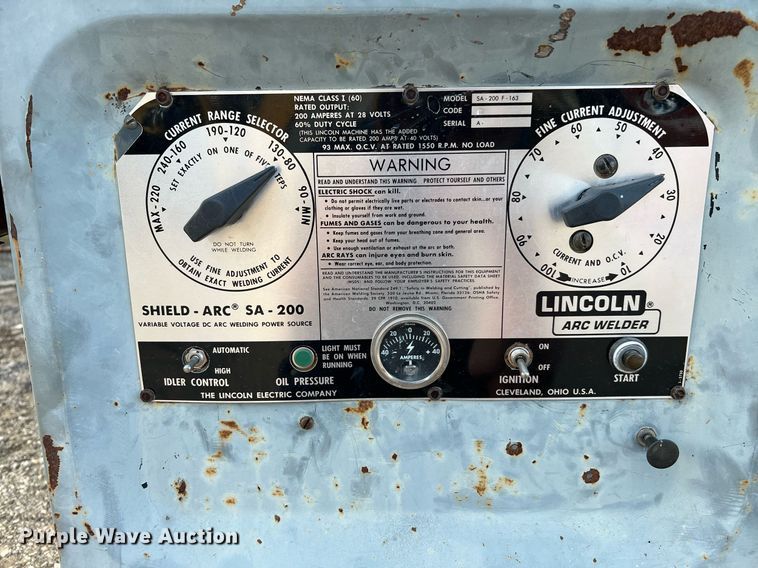 image for item DQ2124 Lincoln SA-200 F-163  welder