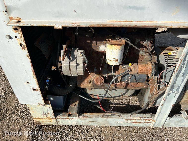 image for item DQ2124 Lincoln SA-200 F-163  welder