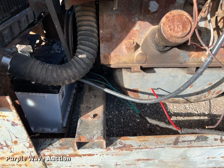 image for item DQ2124 Lincoln SA-200 F-163  welder