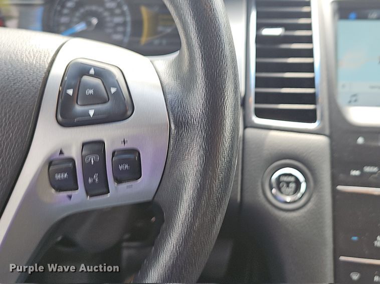 image for item DR3380 2016 Ford Taurus SEL