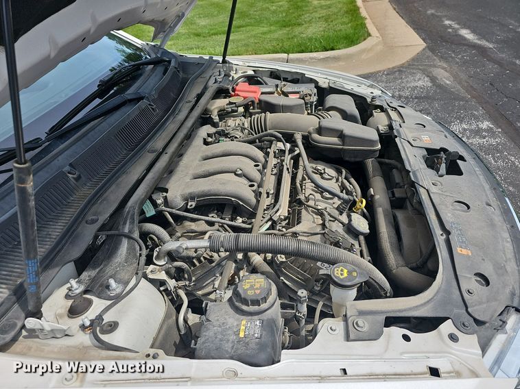 image for item DR3380 2016 Ford Taurus SEL