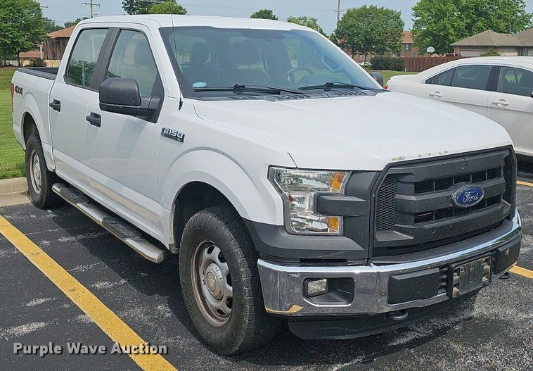 image for item DR3381 2016 Ford F150 XL  SuperCrew pickup truck