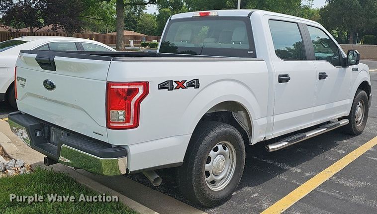 image for item DR3381 2016 Ford F150 XL  SuperCrew pickup truck