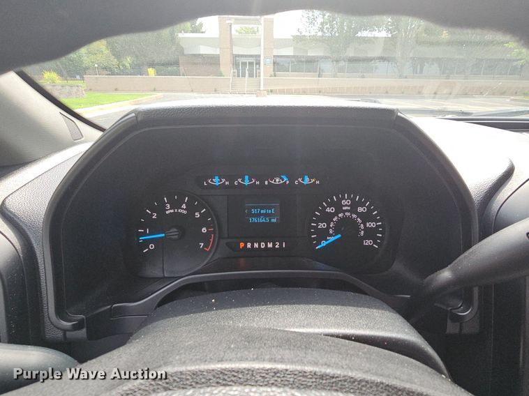 image for item DR3381 2016 Ford F150 XL  SuperCrew pickup truck