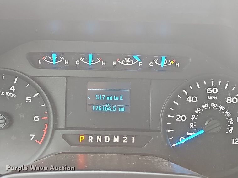 image for item DR3381 2016 Ford F150 XL  SuperCrew pickup truck