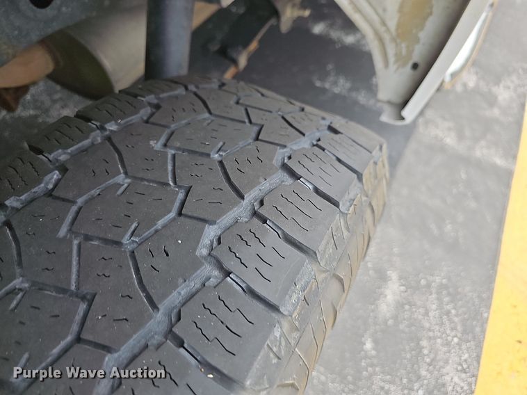 image for item DR3381 2016 Ford F150 XL  SuperCrew pickup truck