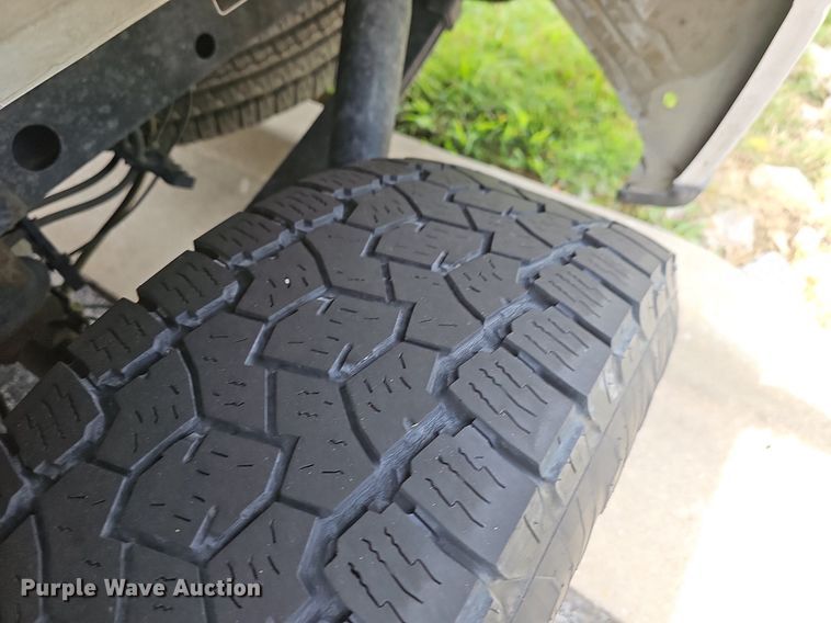 image for item DR3381 2016 Ford F150 XL  SuperCrew pickup truck