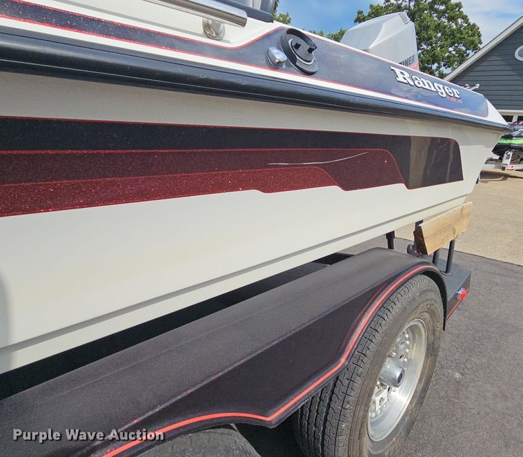 image for item DR3384 1996 Ranger 492VS  boat