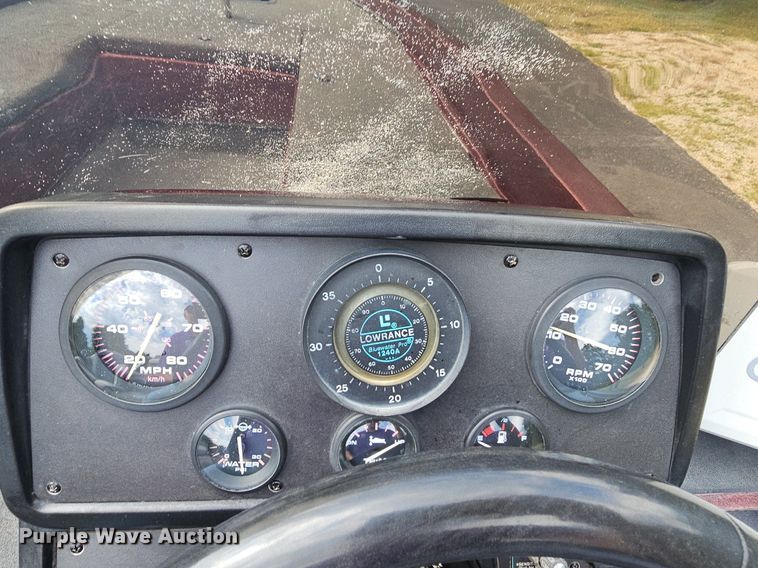 image for item DR3384 1996 Ranger 492VS  boat