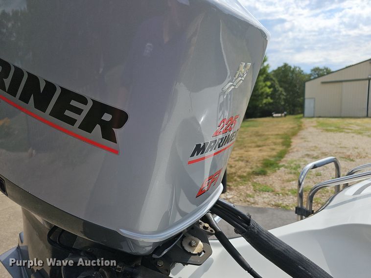 image for item DR3384 1996 Ranger 492VS  boat