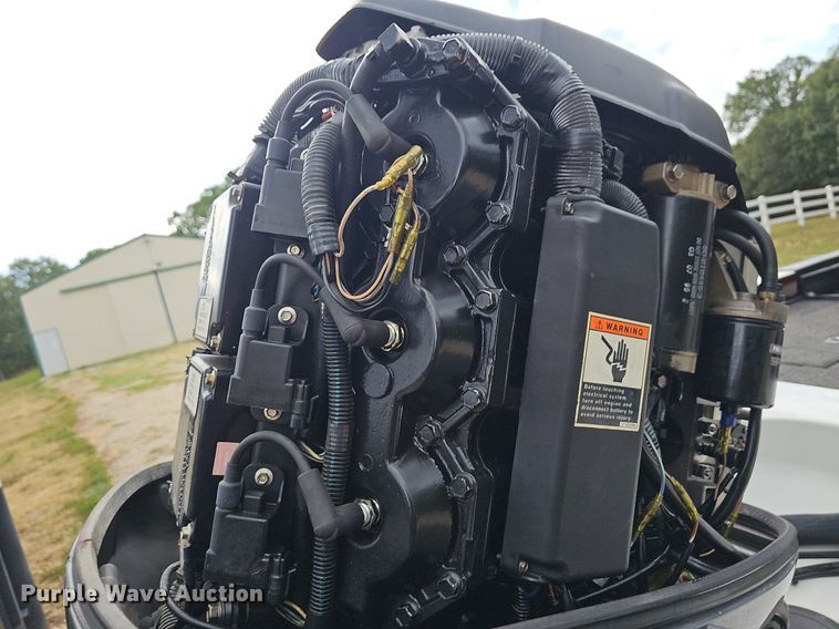 image for item DR3384 1996 Ranger 492VS  boat