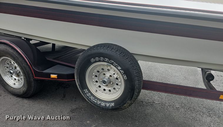 image for item DR3384 1996 Ranger 492VS  boat