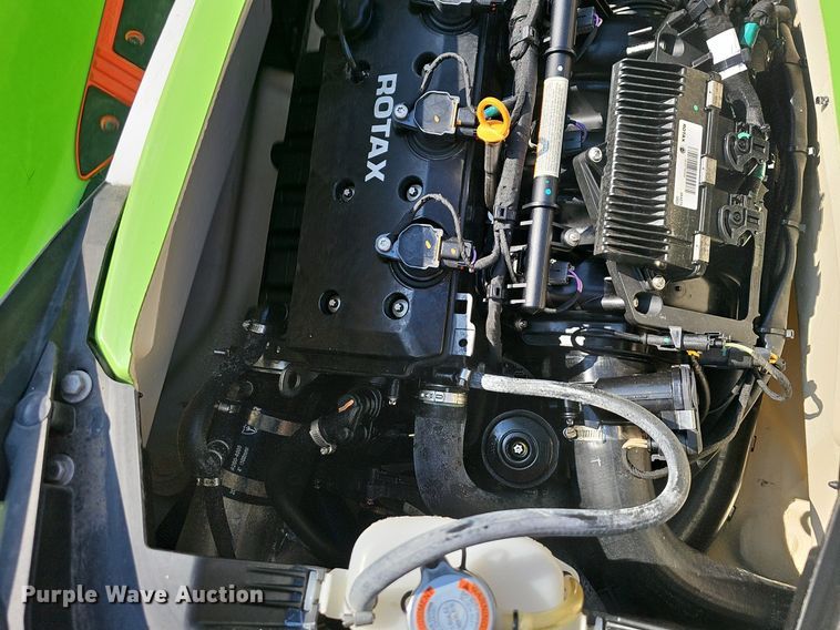 image for item DR3385 (2) personal watercraft