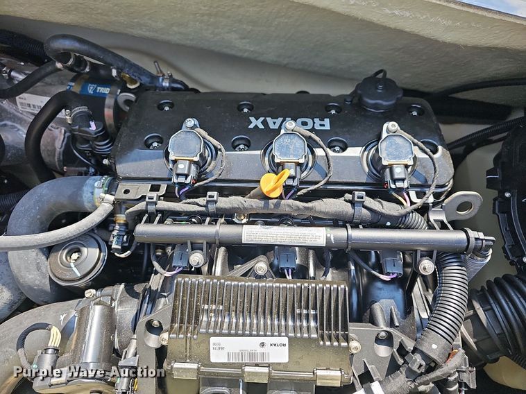 image for item DR3385 (2) personal watercraft