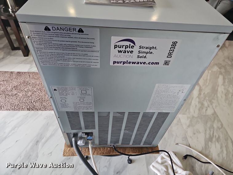 image for item DR3386 Maxx Ice MIM100  ice maker