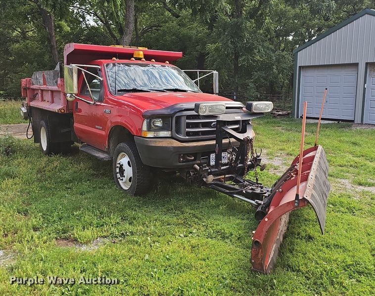 image for item DR3407 2003 Ford F550  dump truck