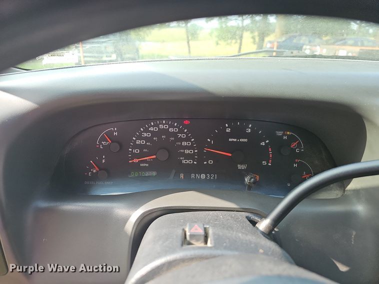 image for item DR3407 2003 Ford F550  dump truck