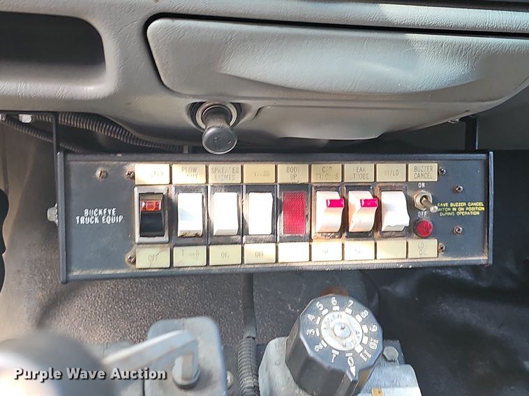 image for item DR3407 2003 Ford F550  dump truck