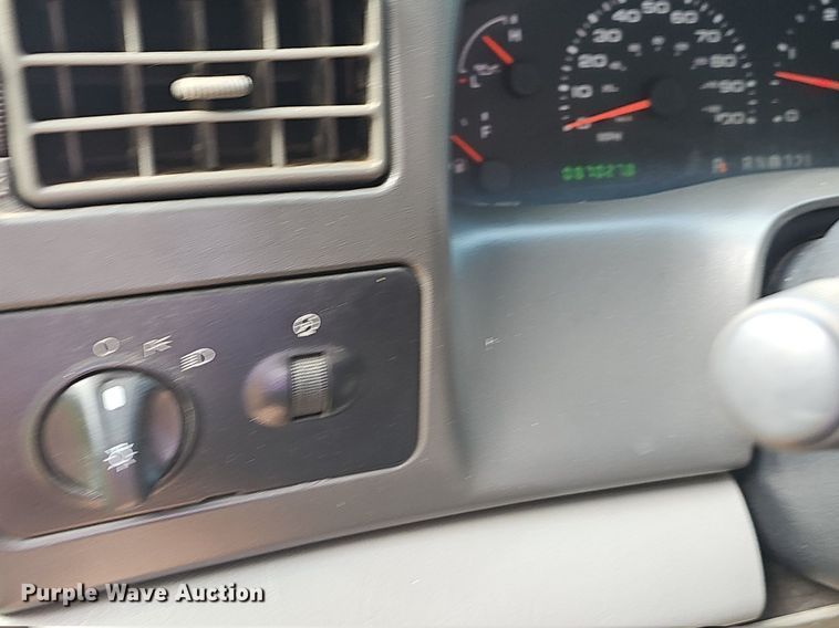 image for item DR3407 2003 Ford F550  dump truck