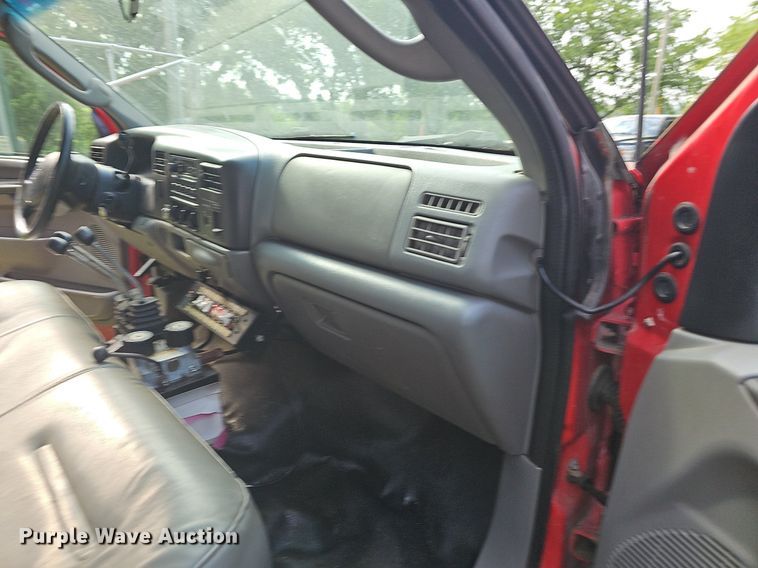 image for item DR3407 2003 Ford F550  dump truck