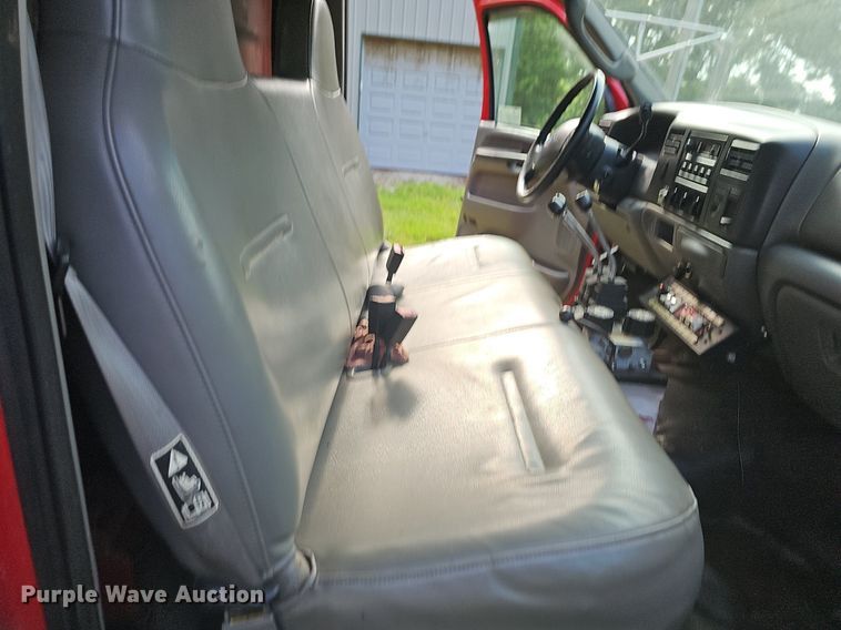 image for item DR3407 2003 Ford F550  dump truck