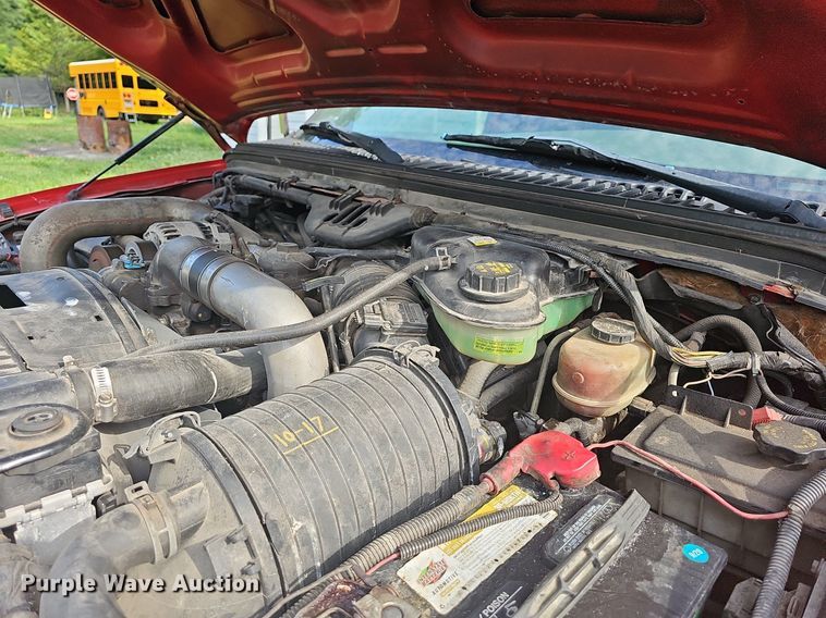 image for item DR3407 2003 Ford F550  dump truck