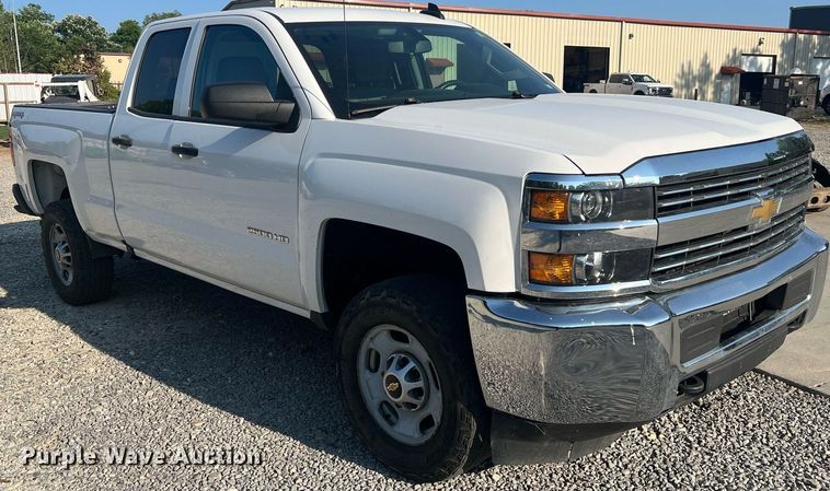 image for item II9209 2016 Chevrolet Silverado 2500HD  Double Cab pickup truck