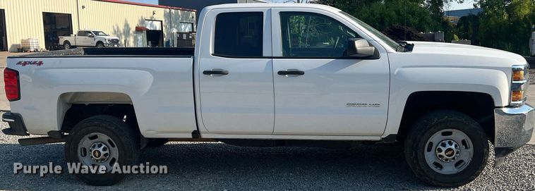 image for item II9209 2016 Chevrolet Silverado 2500HD  Double Cab pickup truck