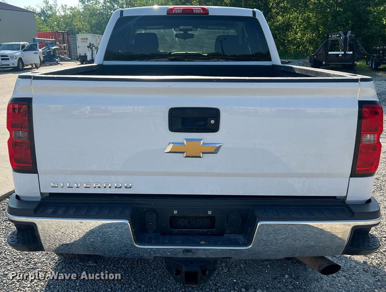 image for item II9209 2016 Chevrolet Silverado 2500HD  Double Cab pickup truck