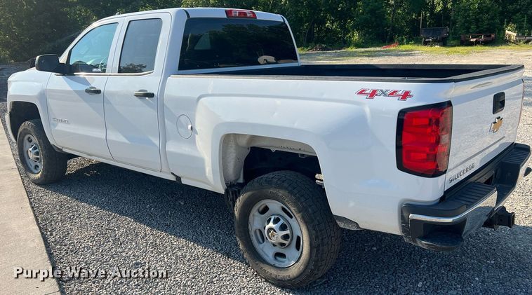 image for item II9209 2016 Chevrolet Silverado 2500HD  Double Cab pickup truck