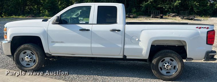 image for item II9209 2016 Chevrolet Silverado 2500HD  Double Cab pickup truck