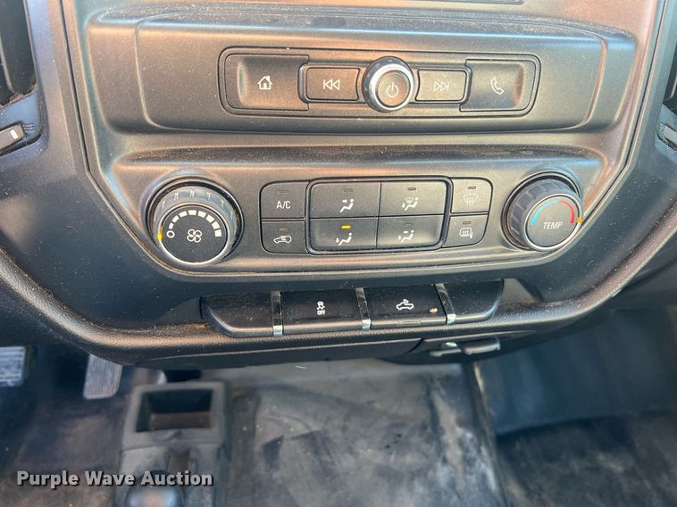 image for item II9209 2016 Chevrolet Silverado 2500HD  Double Cab pickup truck