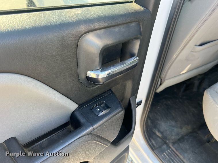 image for item II9209 2016 Chevrolet Silverado 2500HD  Double Cab pickup truck