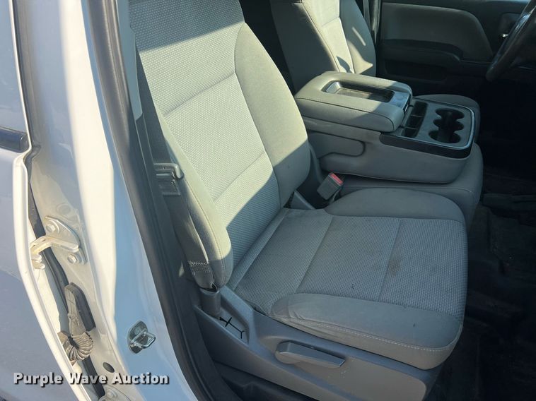 image for item II9209 2016 Chevrolet Silverado 2500HD  Double Cab pickup truck