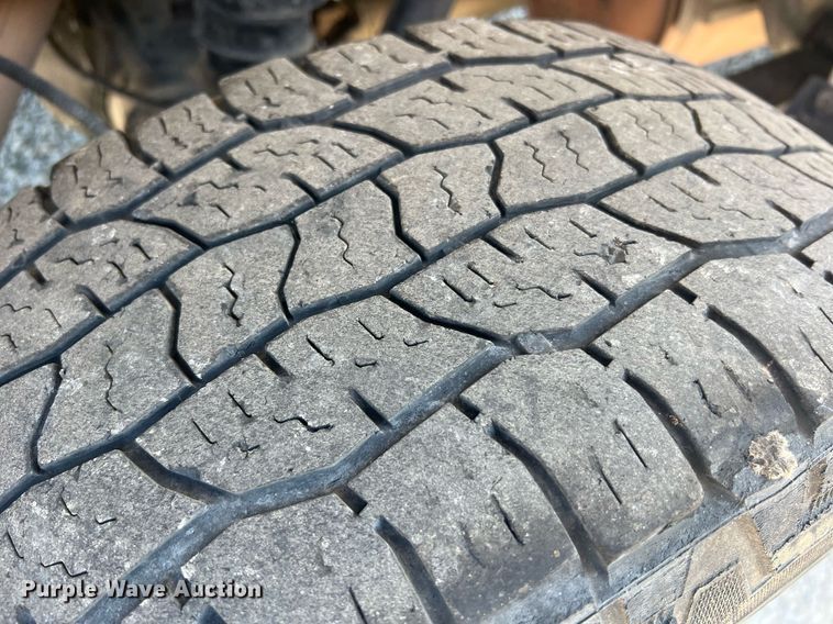 image for item II9209 2016 Chevrolet Silverado 2500HD  Double Cab pickup truck