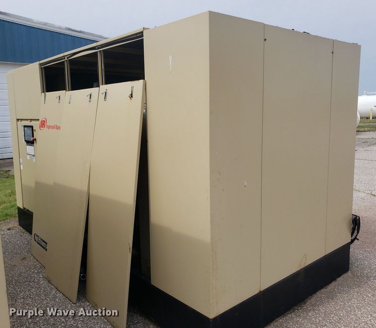 image for item IP9328 Ingersoll Rand SSR-EPE300-2S  rotary screw air compressor