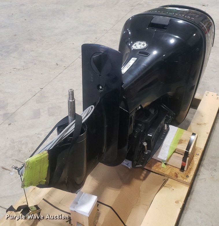 image for item IP9337 Mercury Optimal 90HP  outboard engine