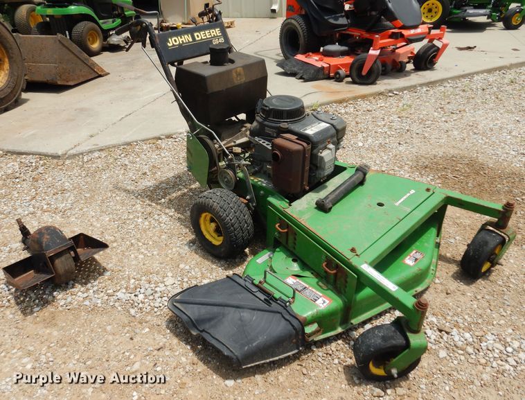 image for item IP9350 John Deere GS45  lawn mower