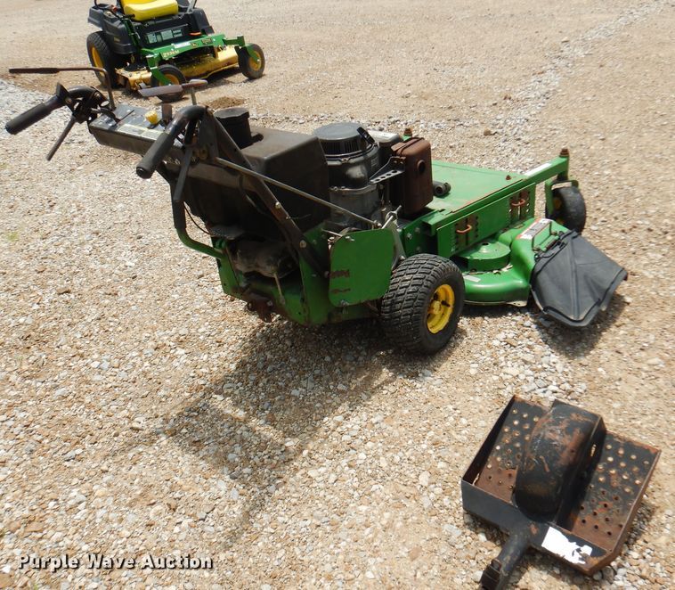 image for item IP9350 John Deere GS45  lawn mower