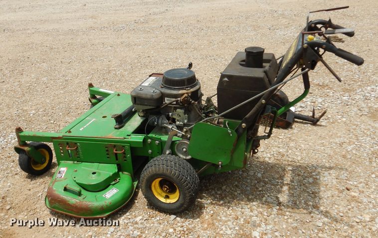 image for item IP9350 John Deere GS45  lawn mower